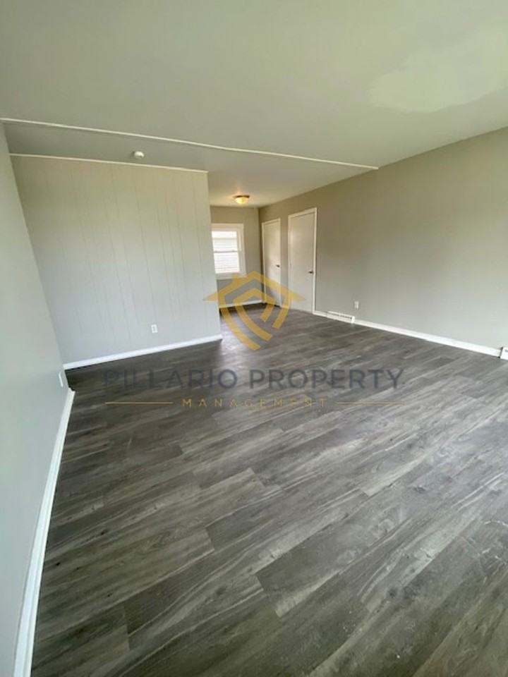 407 Blackfoot Dr - Photo 2 of 19