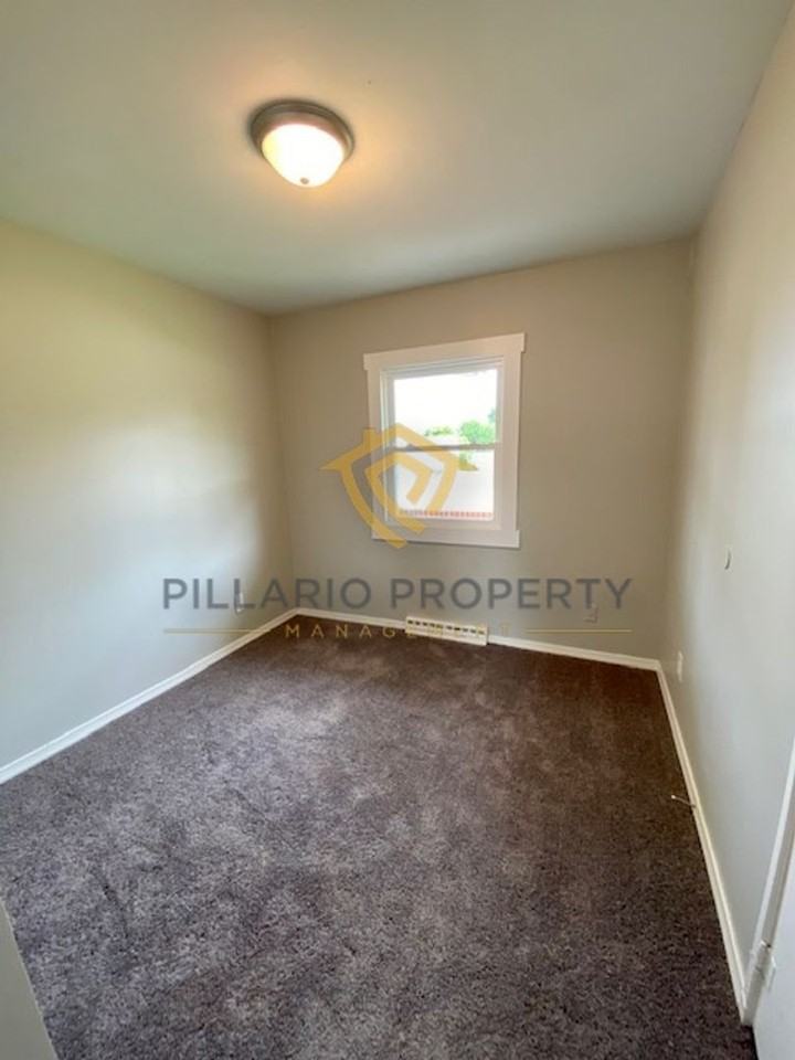 407 Blackfoot Dr - Photo 7 of 19