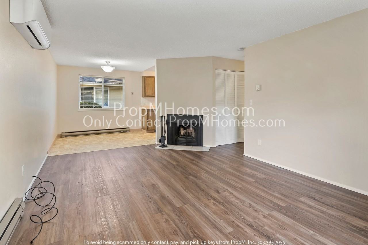 8315 Se Mill St - Photo 3 of 18