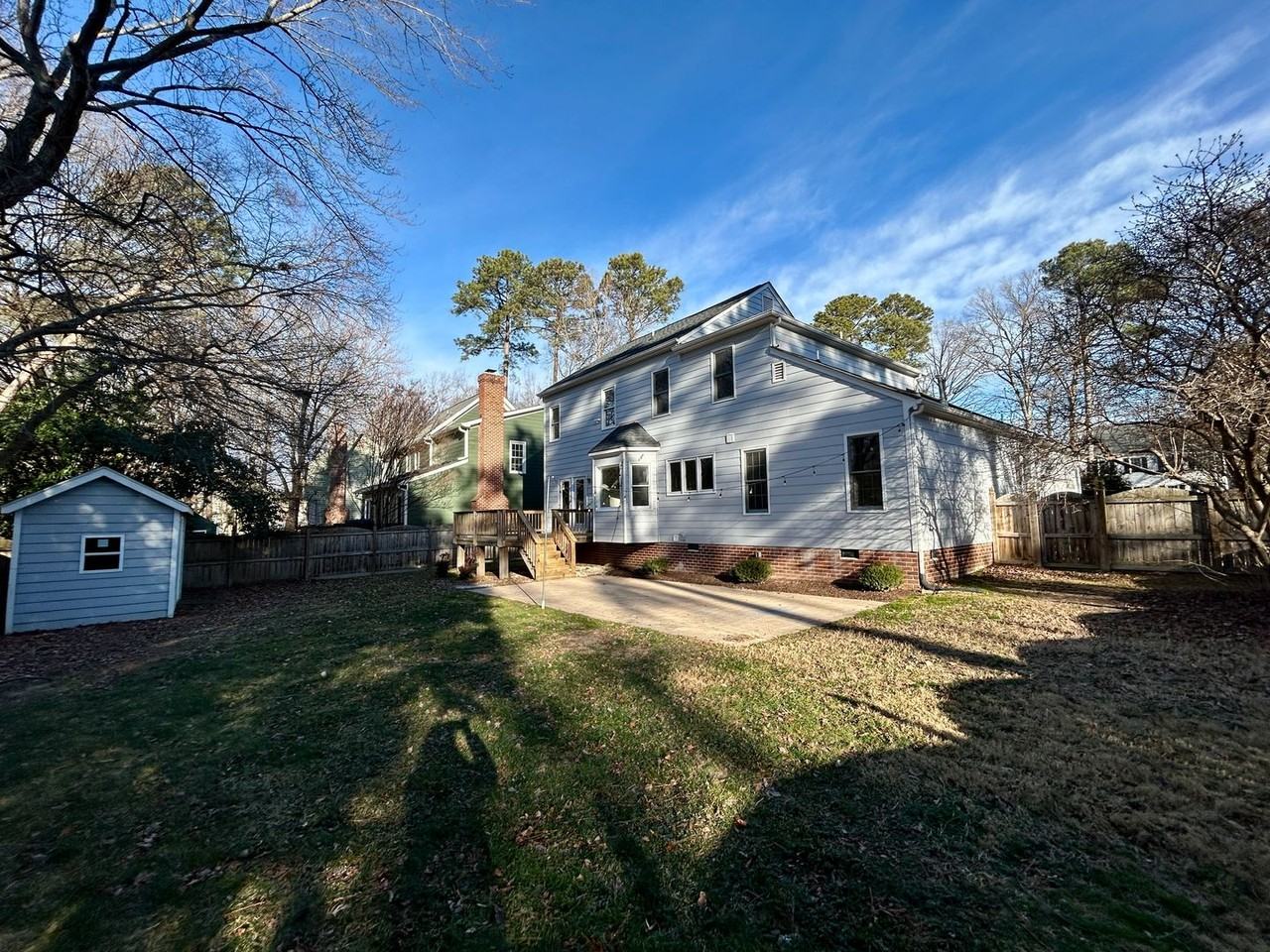 12101 Carmon Ct - Photo 2 of 33