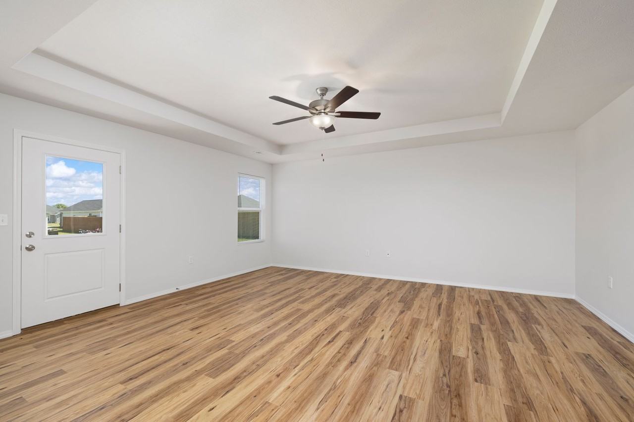 1001 Abbey St - Photo 7 of 22