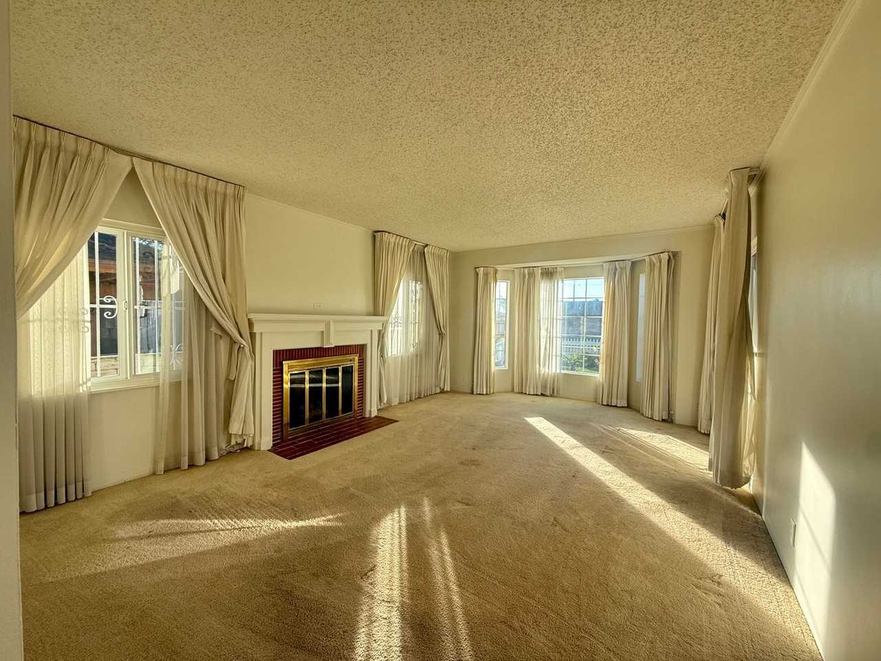 1168 S G St - Photo 3 of 14