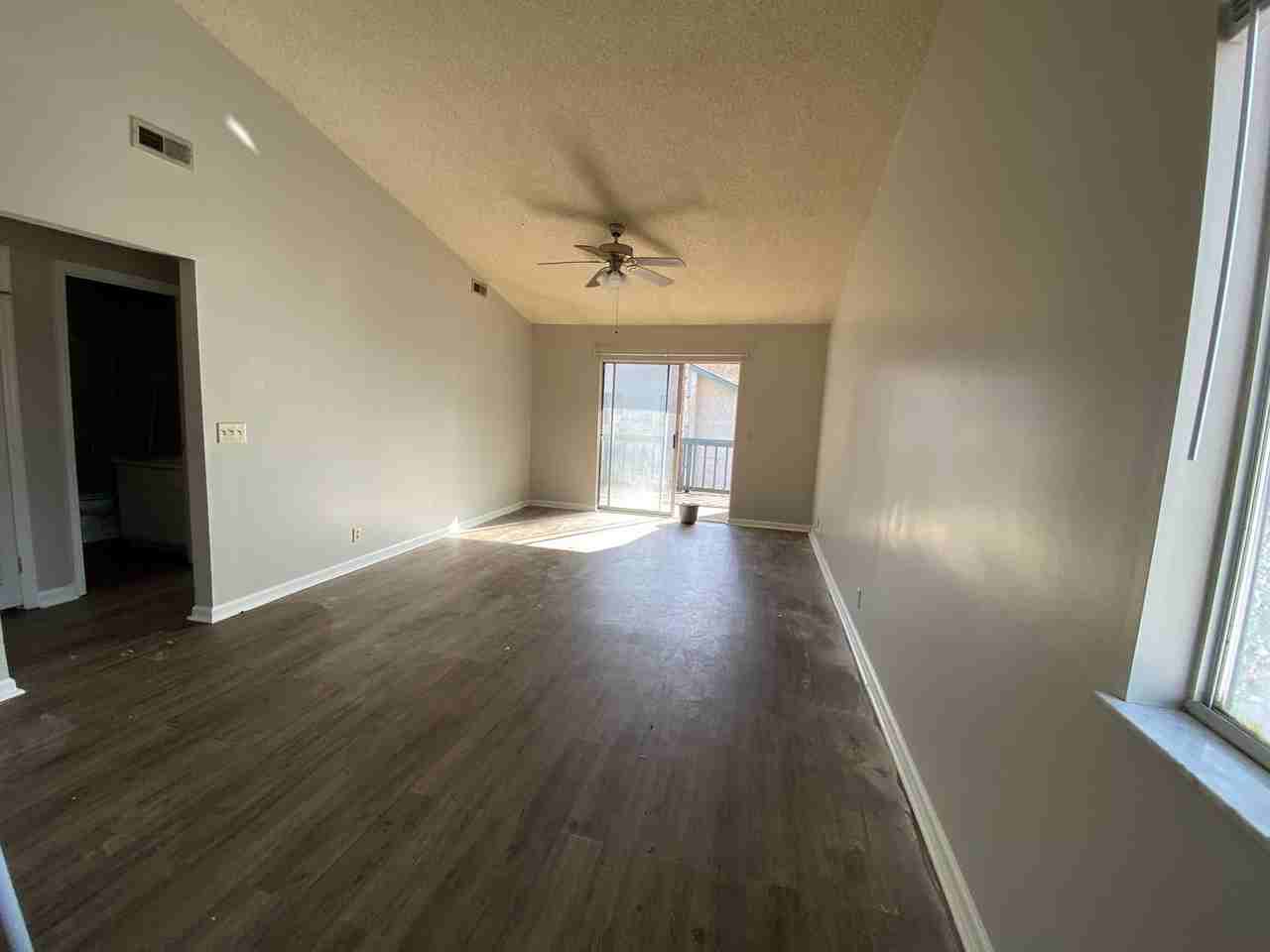 910 Brett Dr #116 - Photo 6 of 12