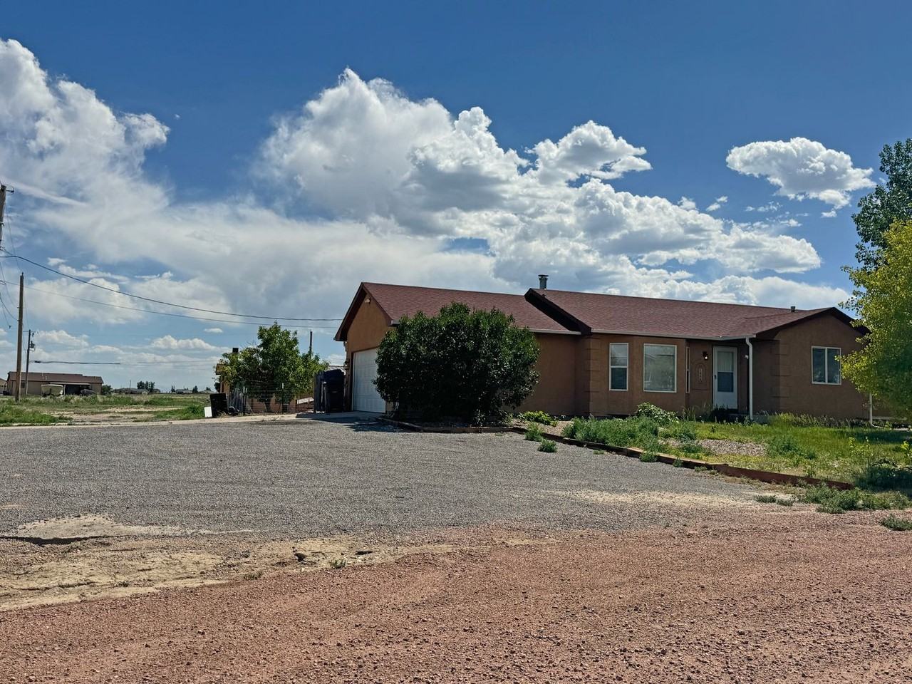 1456 E Gem Dr - Photo 3 of 26