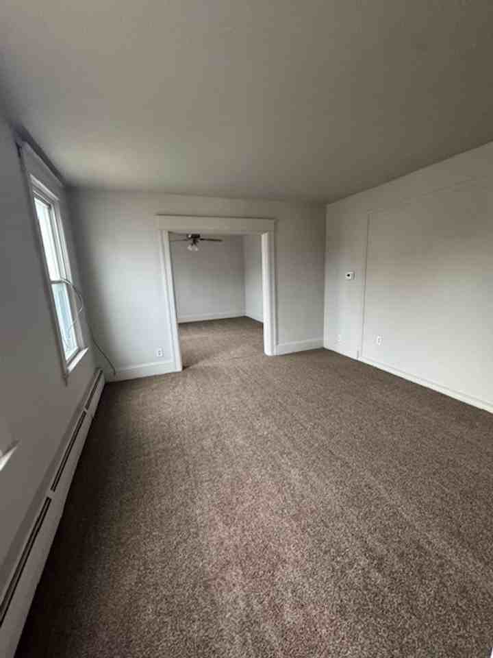 1303 Saint Marys Ave - Photo 3 of 10