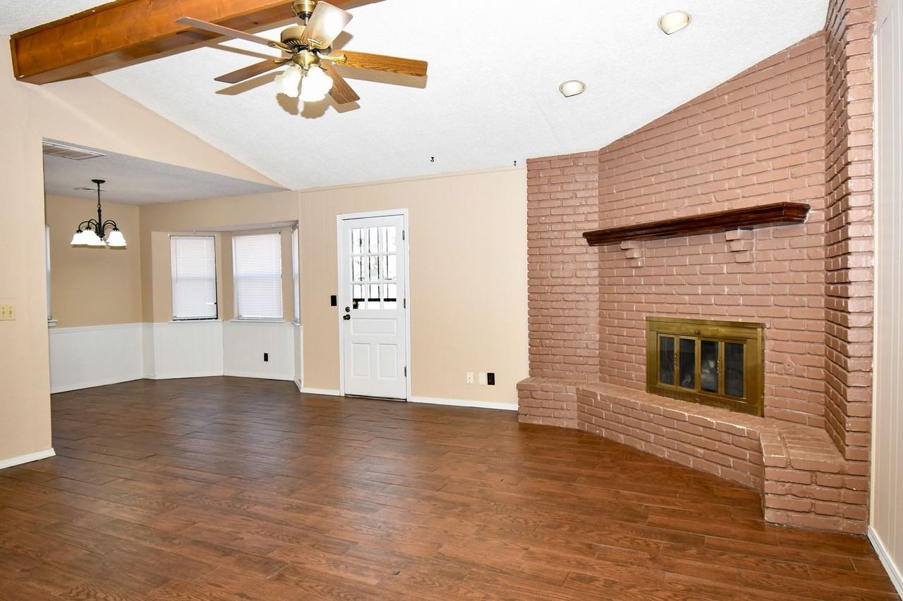 408 W Miami St - Photo 6 of 18