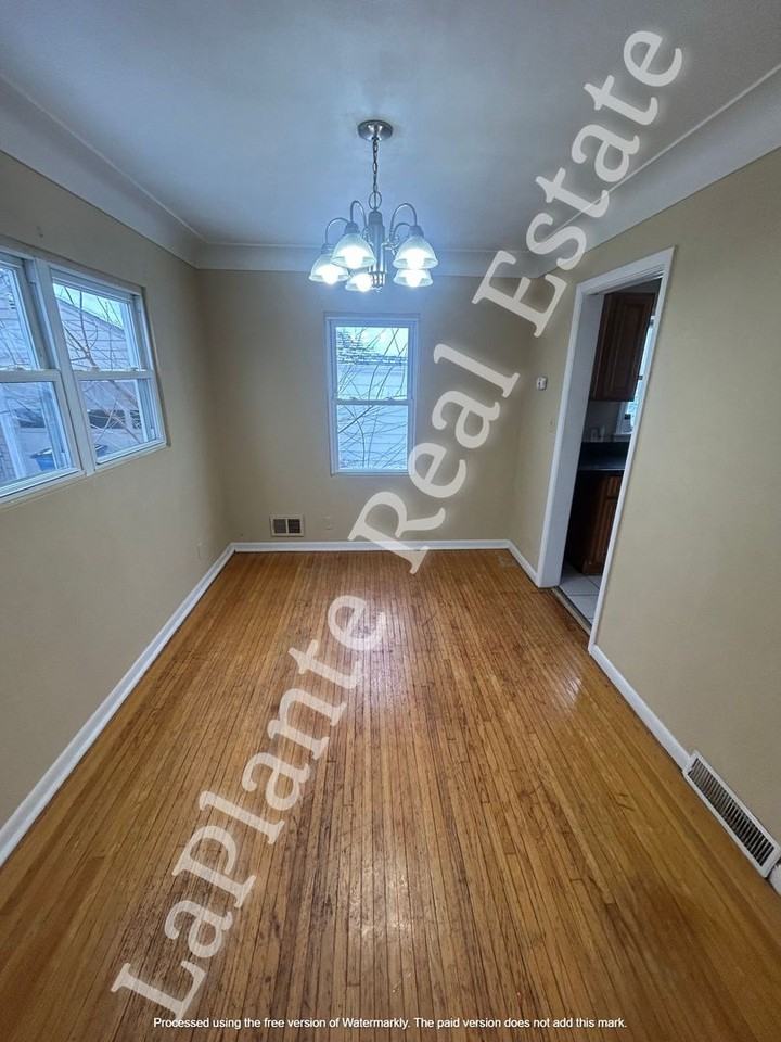 3802 Revere Dr - Photo 5 of 11