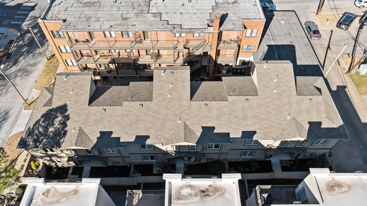 1407 S Saint Louis Ave #B - Photo 5 of 43