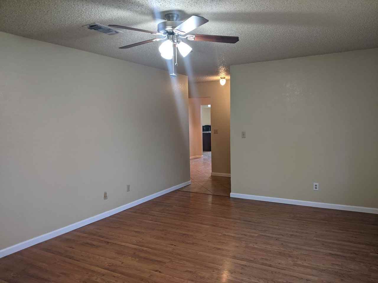 3409 Mission Arch Dr - Photo 7 of 18