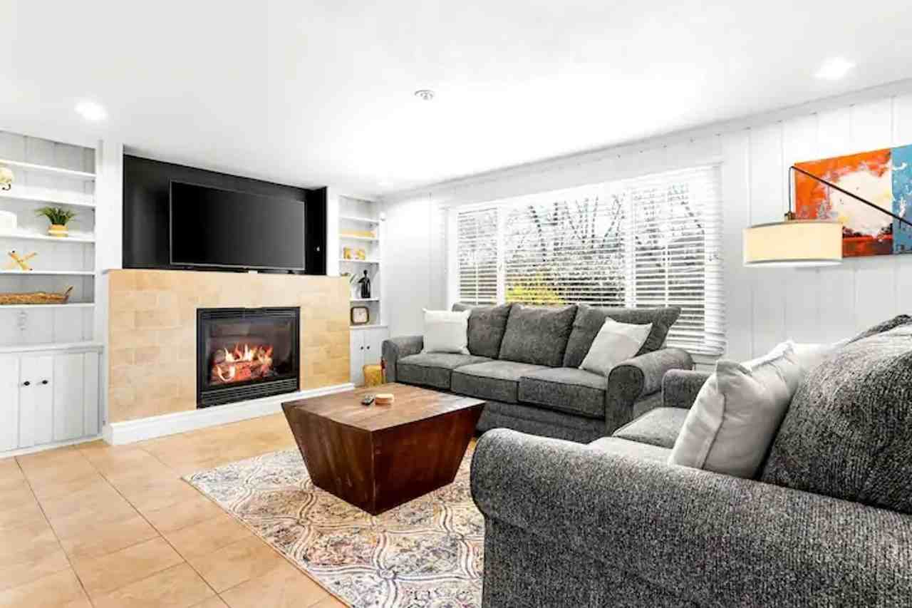 4515 W 74th Pl - Photo 3 of 26