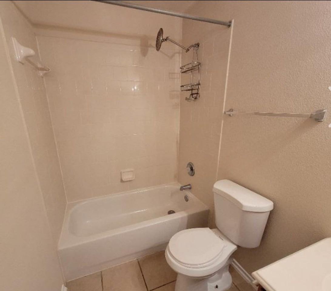 3722 Cascade Cv - Photo 5 of 17