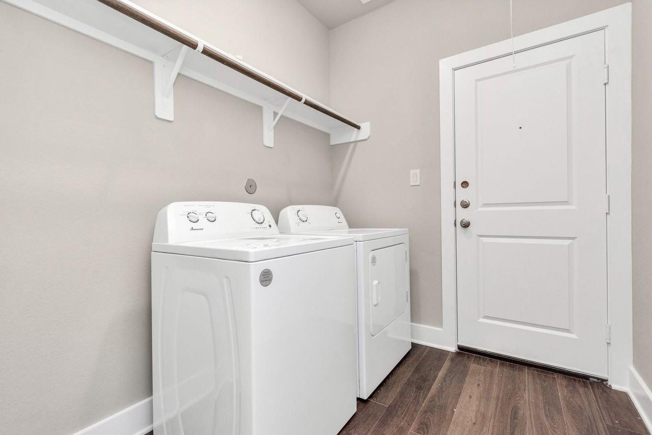 10622 Cascade Creek Dr - Photo 6 of 39