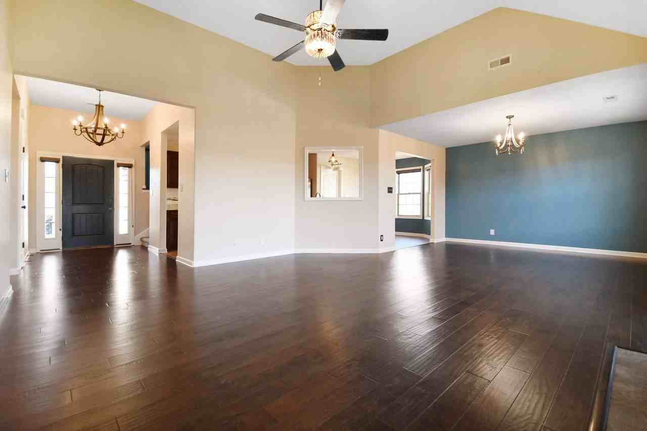 1863 Deerstand Dr - Photo 5 of 26