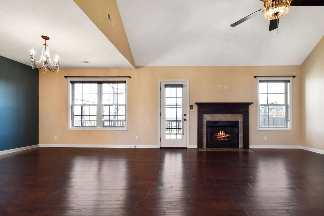 1863 Deerstand Dr - Photo 7 of 26