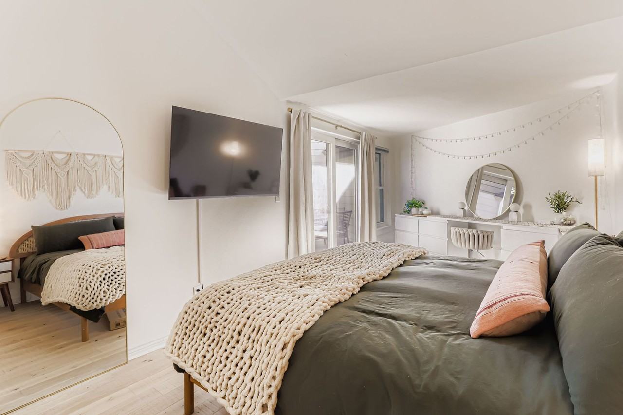 827 Maxwell Ave #H - Photo 3 of 27