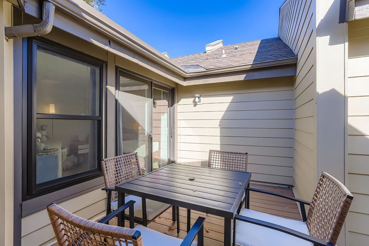 827 Maxwell Ave #H - Photo 4 of 27