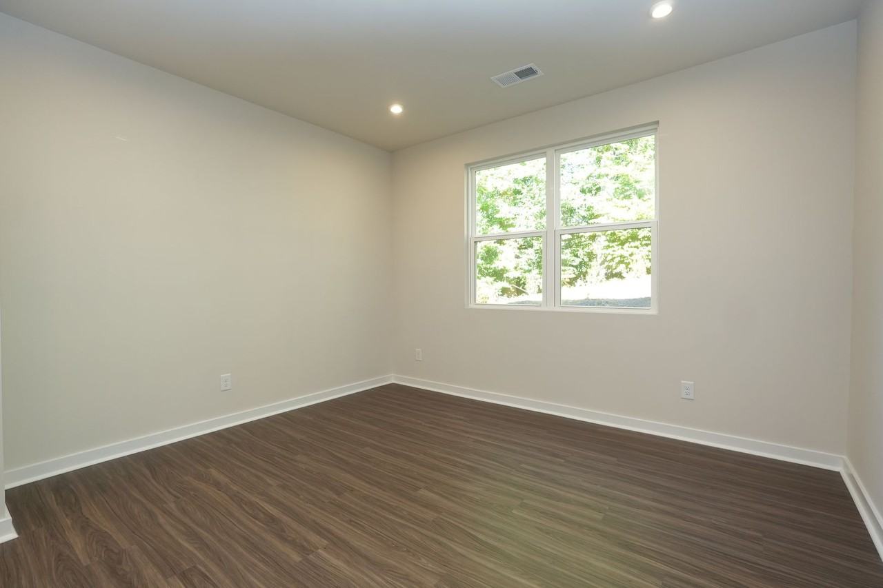 3146 Finchborough Ct - Photo 3 of 24