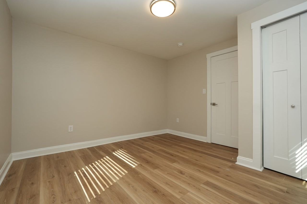 1849 Brownstone St - Photo 7 of 16