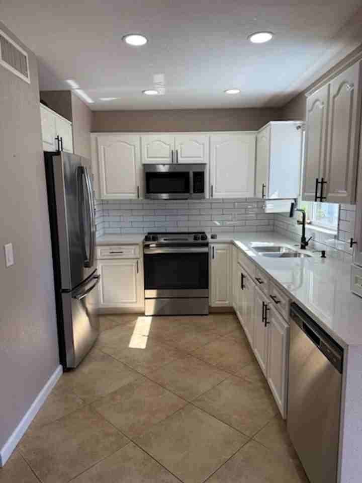 4427 Tuna Dr - Photo 3 of 18