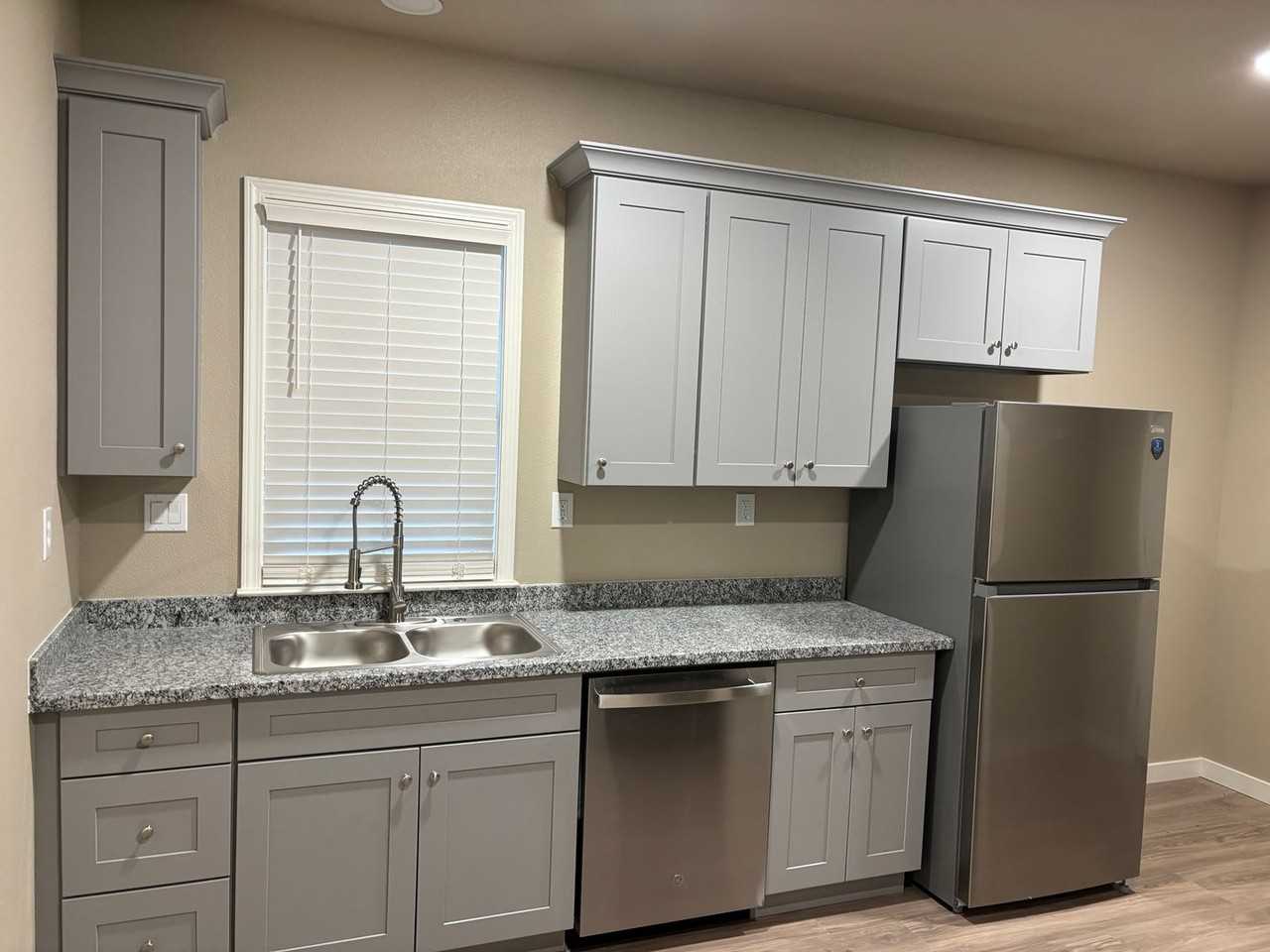 1308 1/2 Rivara Rd - Photo 7 of 10