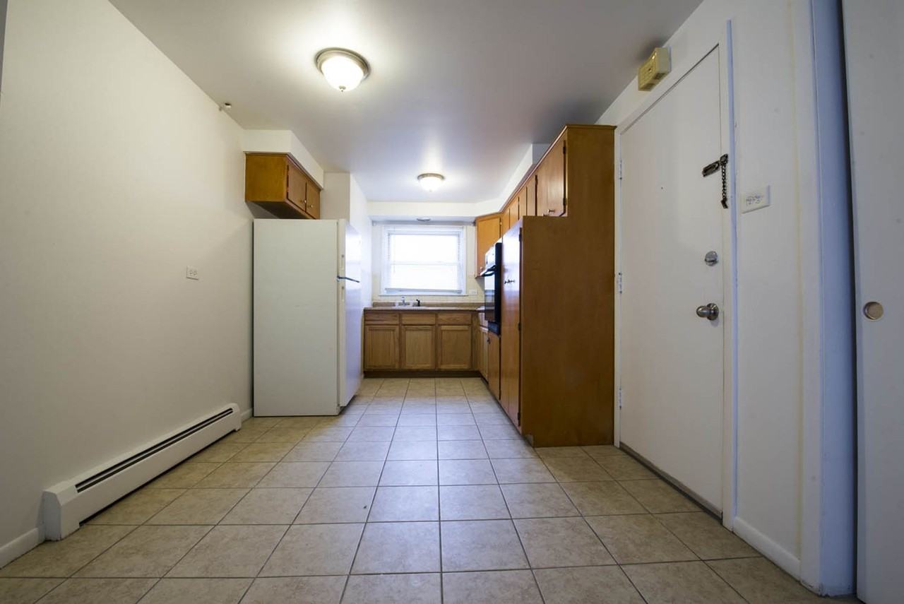 304 East 147th Street Harvey, IL 60426 - Photo 7 of 37