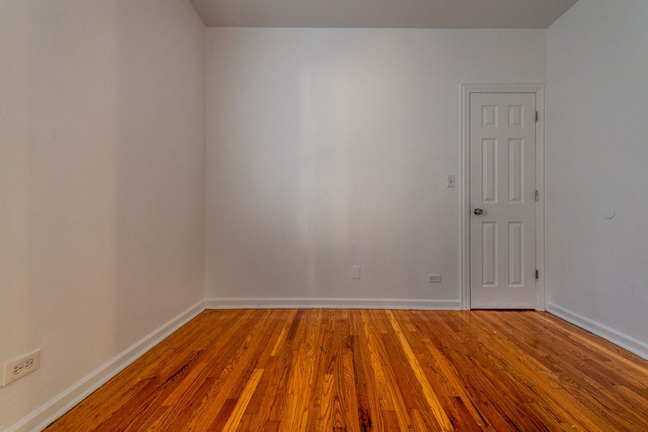 6923-25 S Indiana Ave Chicago, IL 60637 - Photo 4 of 17