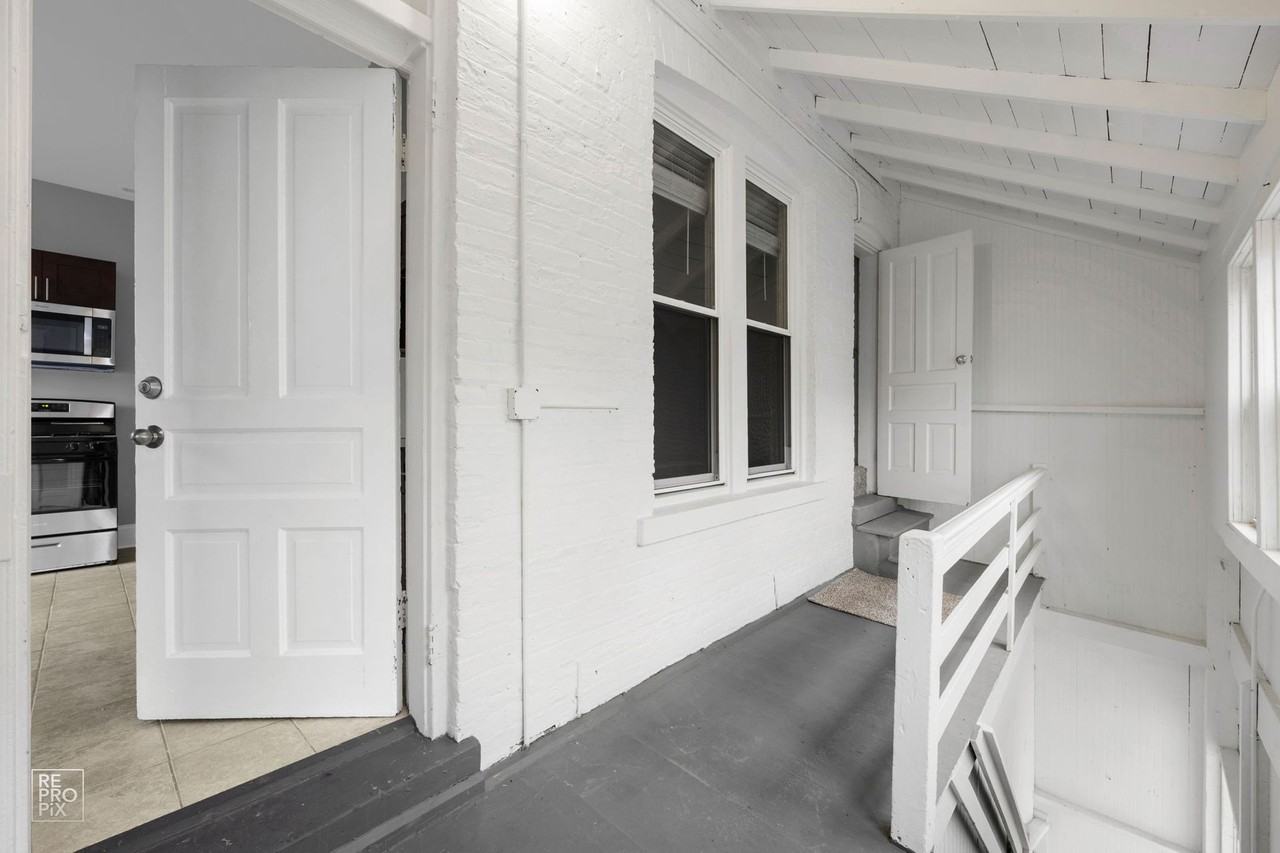 2542 S Trumbull Chicago, IL 60623 - Photo 7 of 21