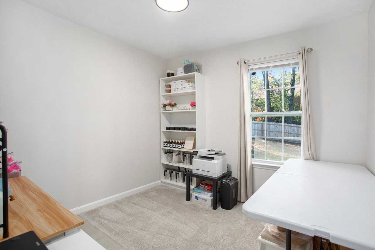 5656 La Fleur Trl - Photo 7 of 16