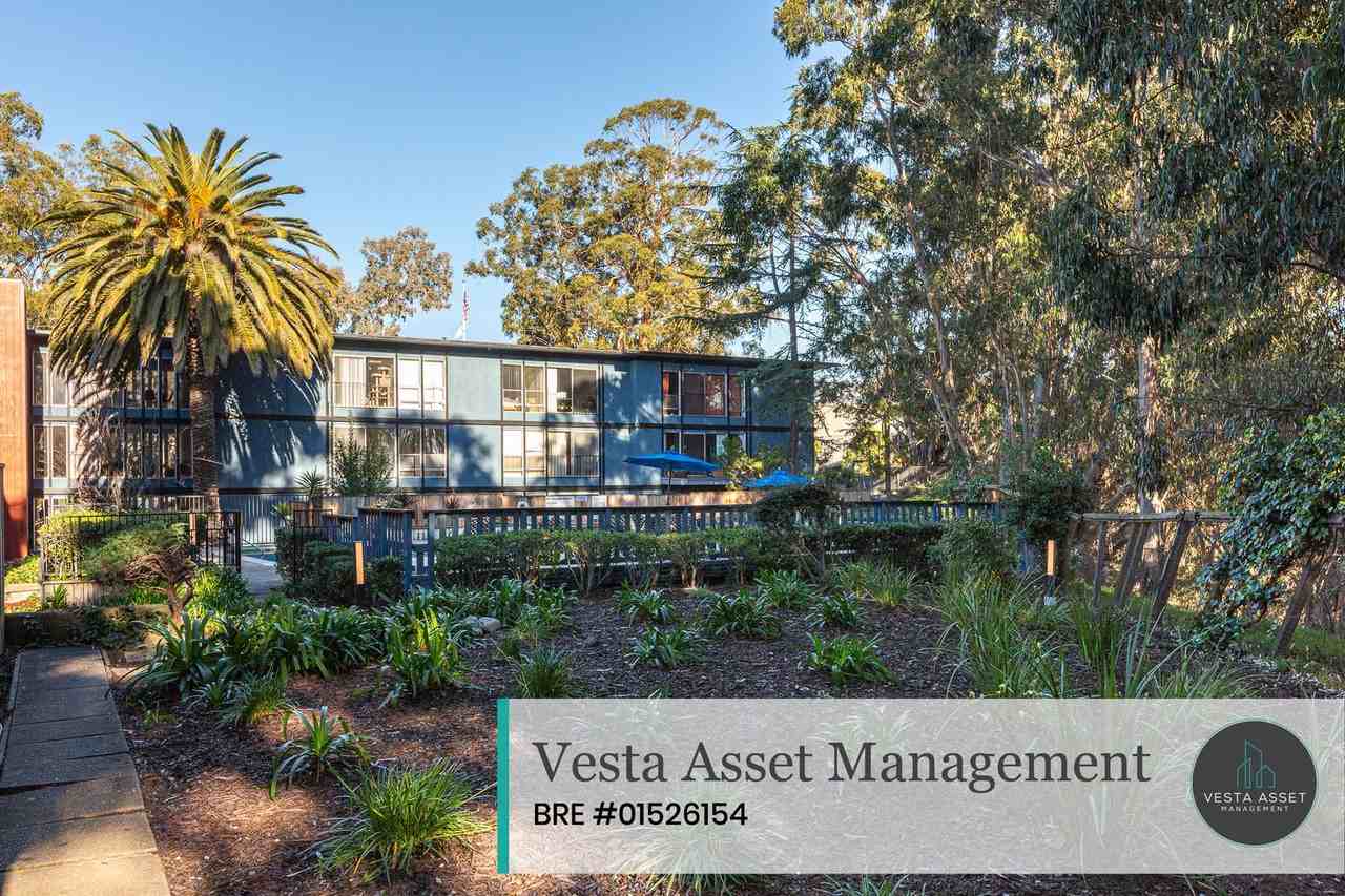 The Clifton - Photo 7 of 33