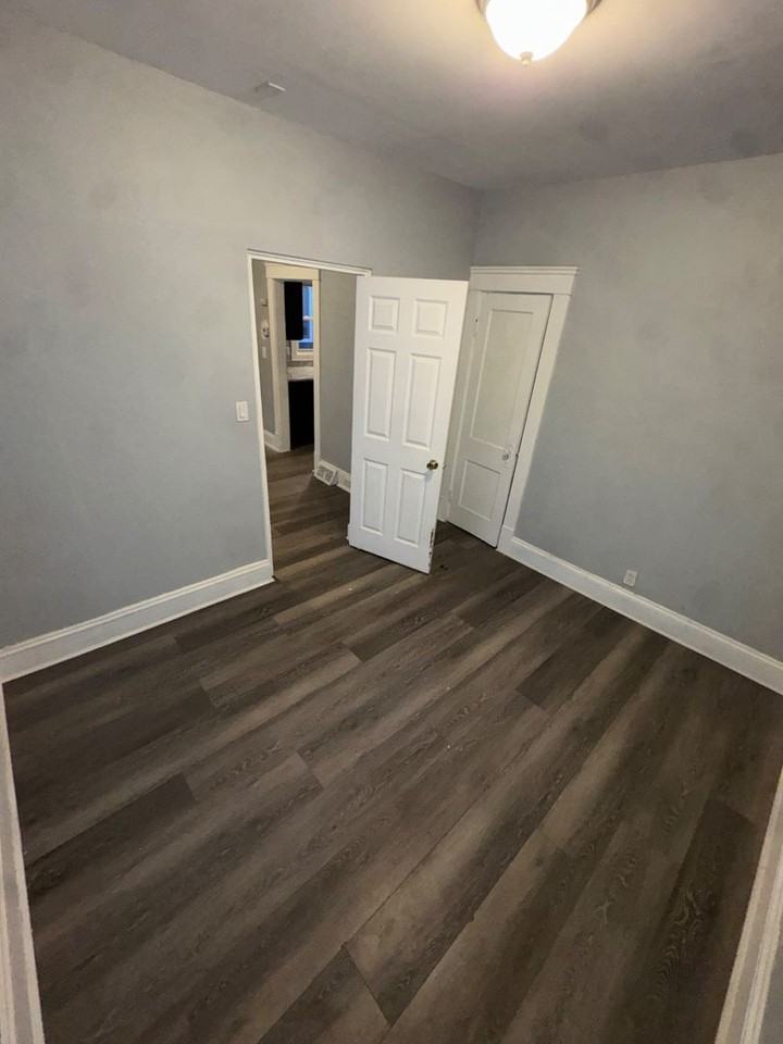 11308 Linnet Ave - Photo 4 of 17