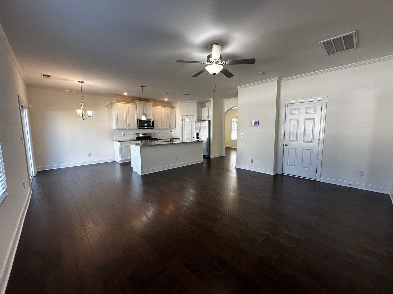 389 Praline Way - Photo 6 of 37