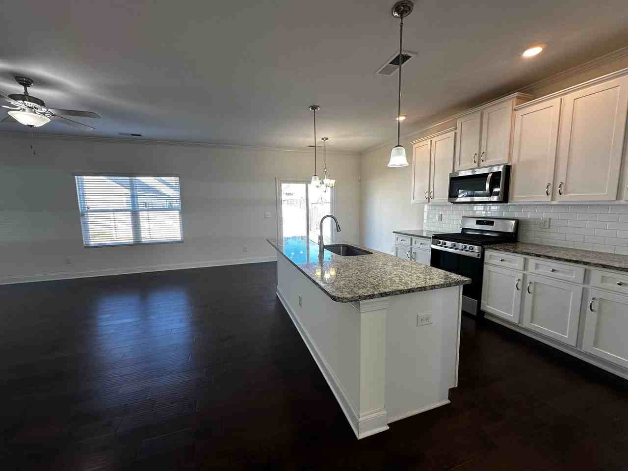 389 Praline Way - Photo 7 of 37