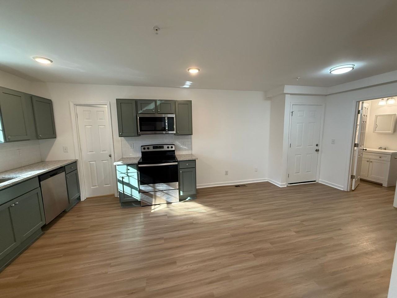 208 Meadow St #A - Photo 6 of 21