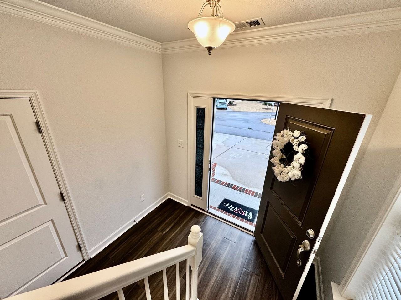 2208 Nob Hill Ln - Photo 6 of 46