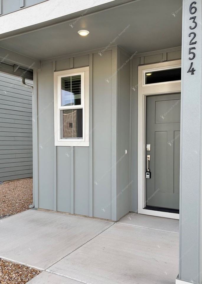 63254 Carly Ln - Photo 2 of 38