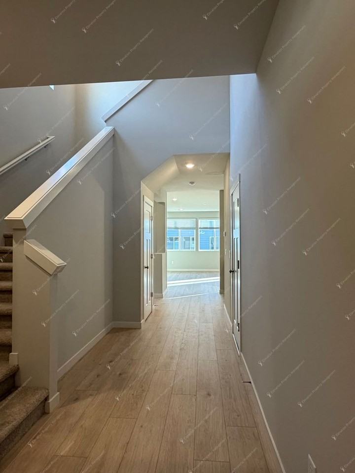 63254 Carly Ln - Photo 3 of 38