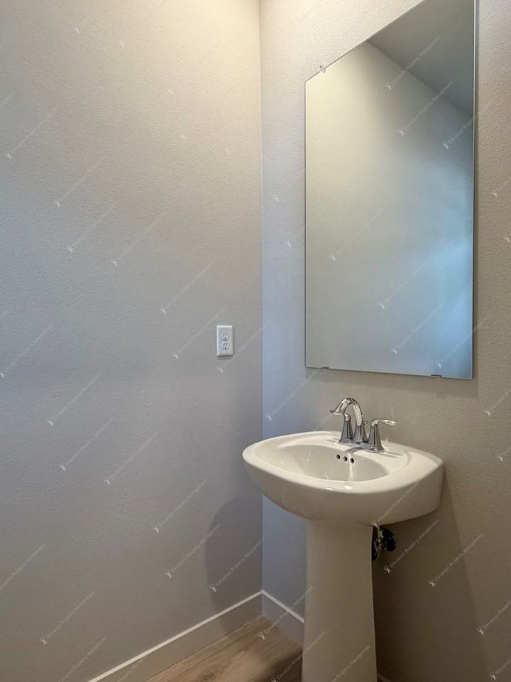 63254 Carly Ln - Photo 4 of 38