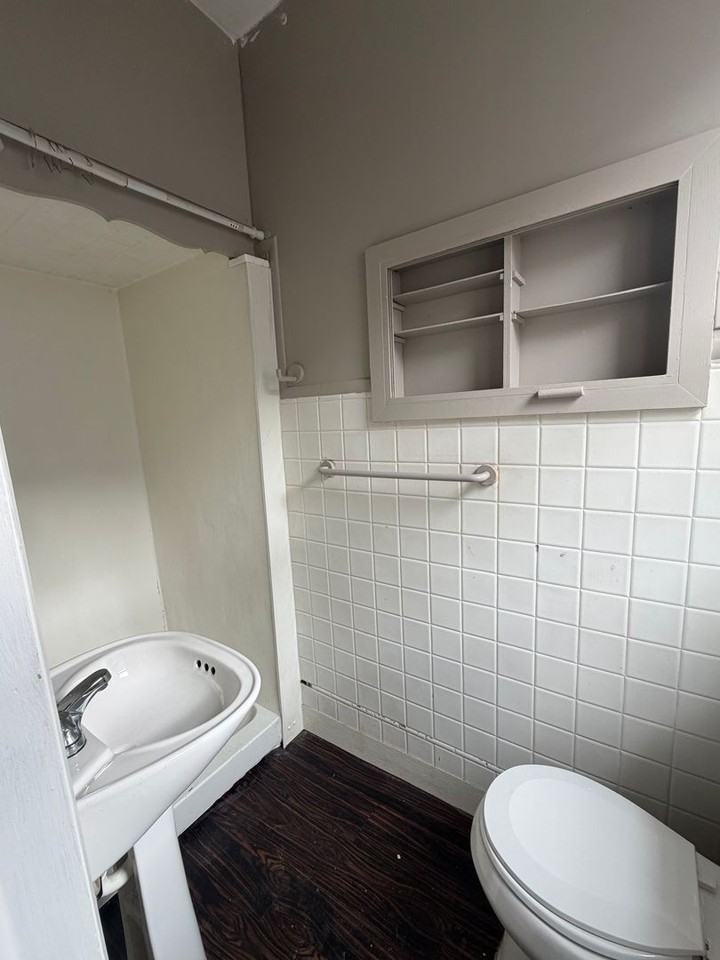 6307 Sherman St - Photo 6 of 8