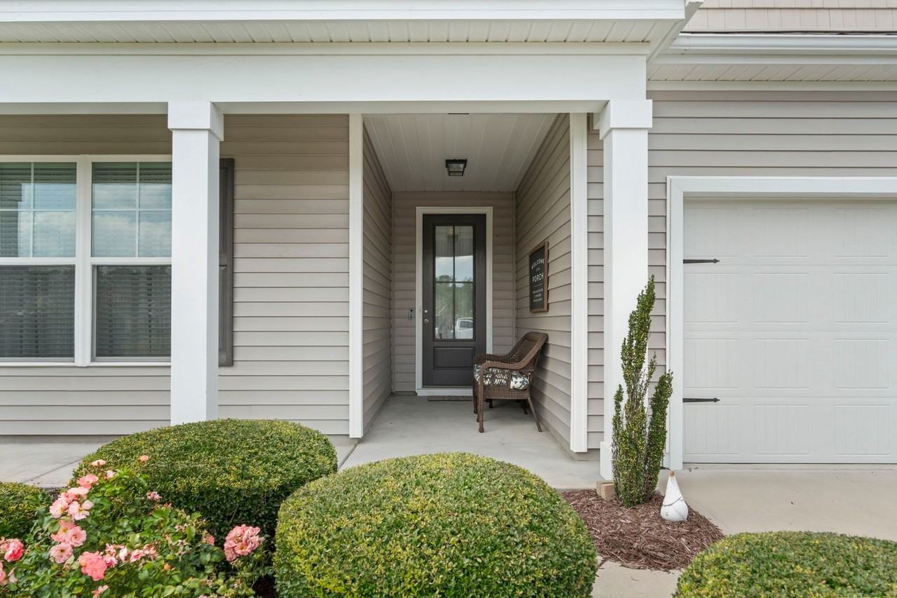 308 Firenze Loop - Photo 2 of 25