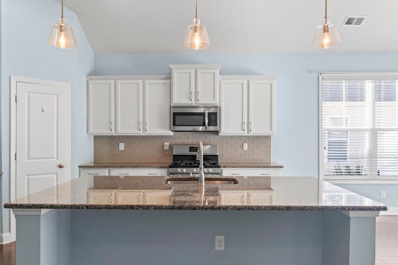 308 Firenze Loop - Photo 7 of 25