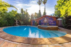 featured image of 301 Grand Ave