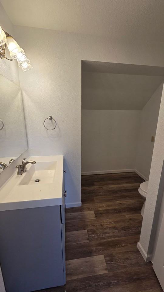 609 11th St Nw - Photo 2 of 10