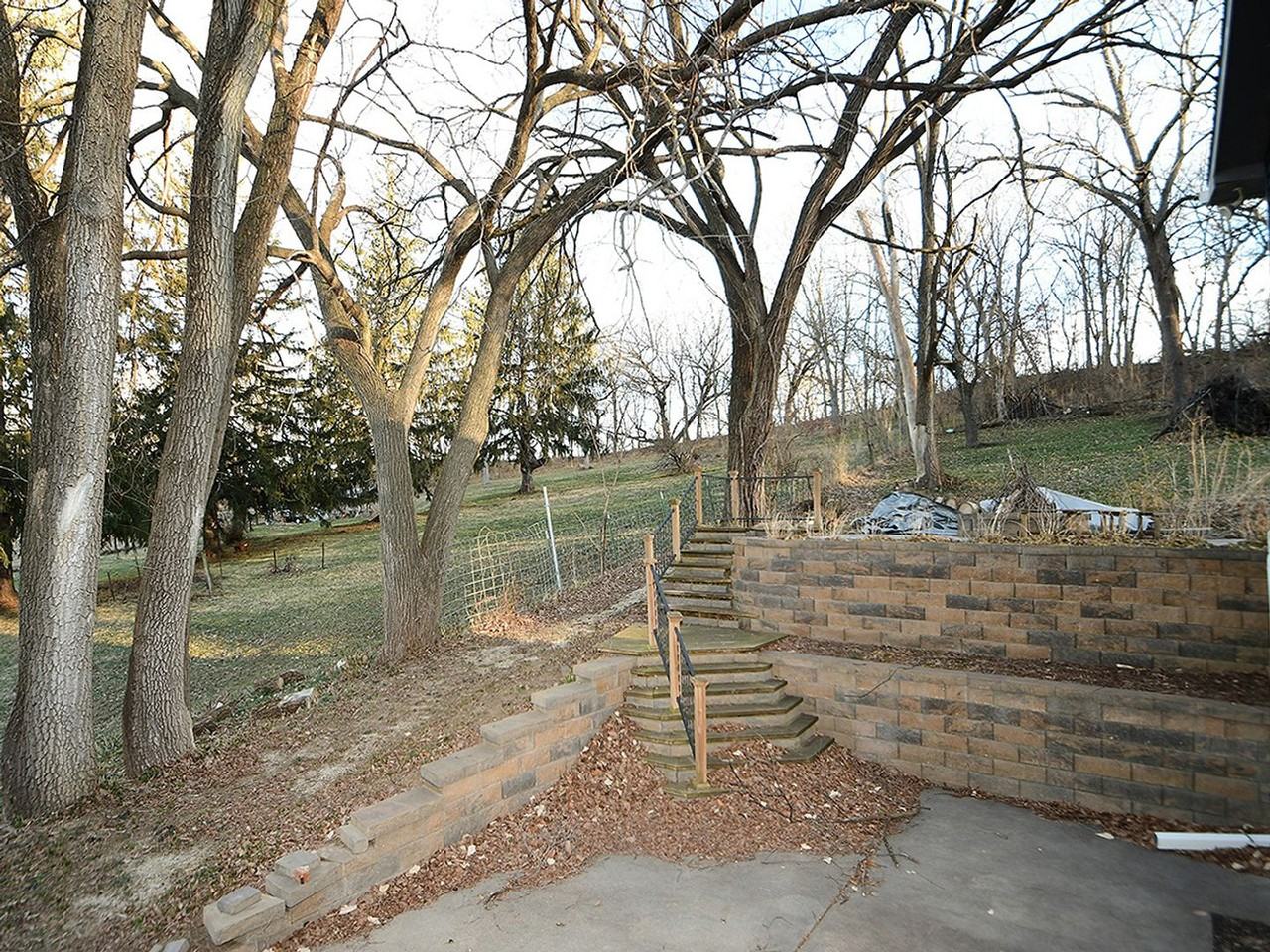 4640 Washington Ave - Photo 7 of 43