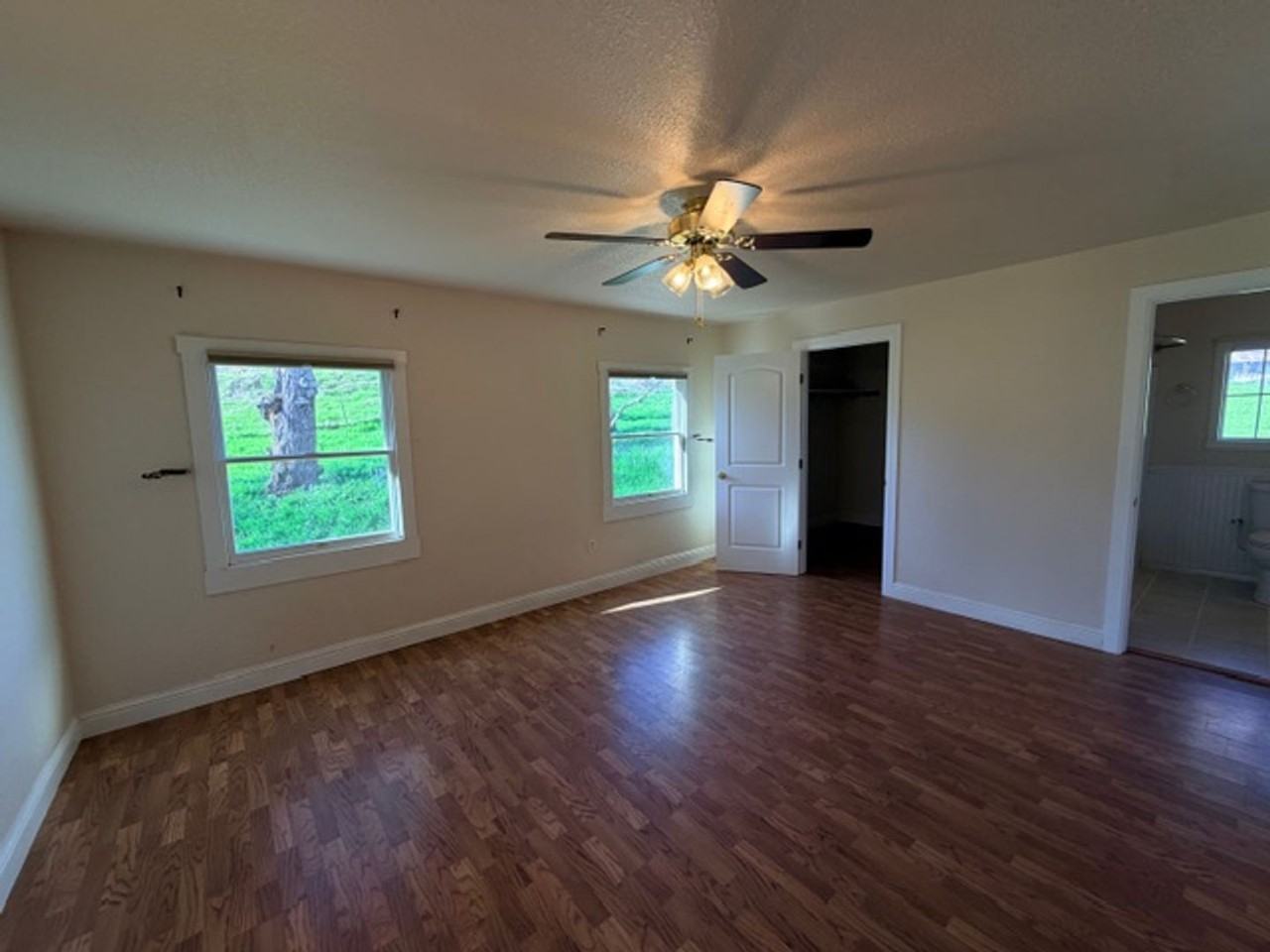 16806 Jury Ranch Rd - Photo 4 of 11