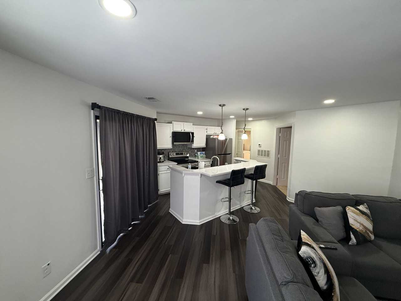 8183 Cedar Glen Dr - Photo 5 of 12