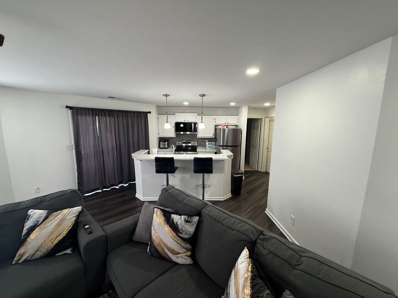 8183 Cedar Glen Dr - Photo 6 of 12