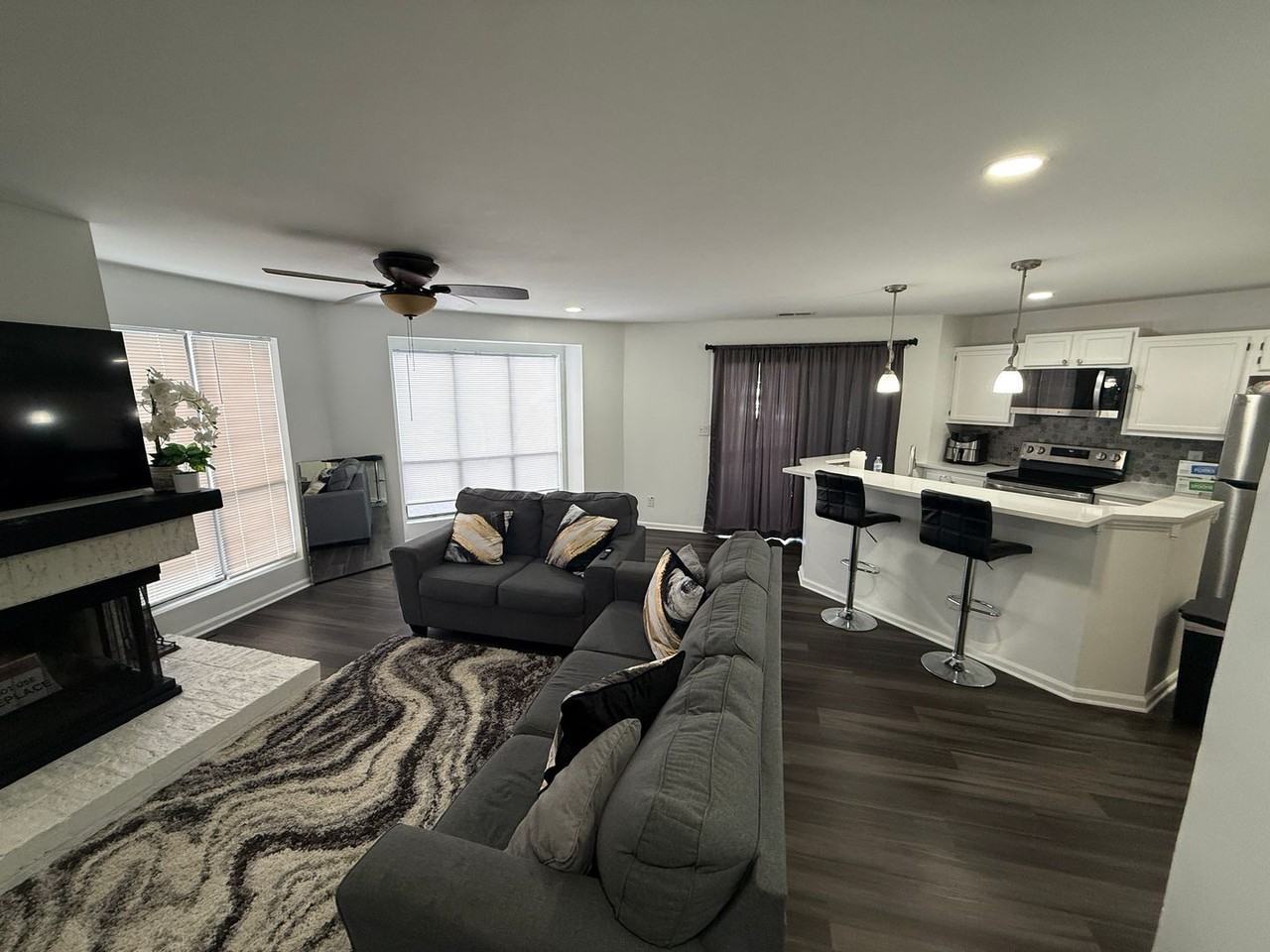 8183 Cedar Glen Dr - Photo 7 of 12