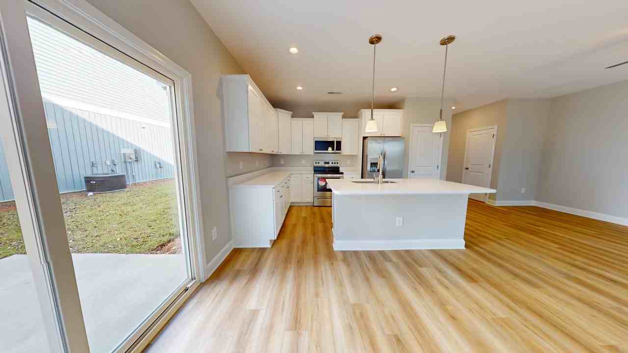 1032 Moen Loop - Photo 7 of 23