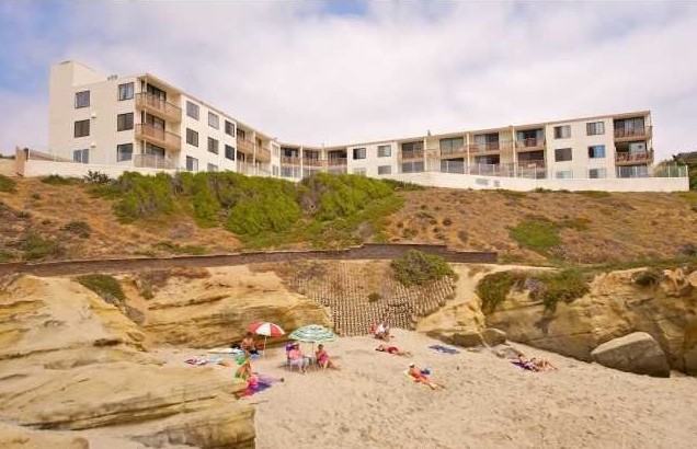5015 Santa Cruz Ave - Photo 4 of 17