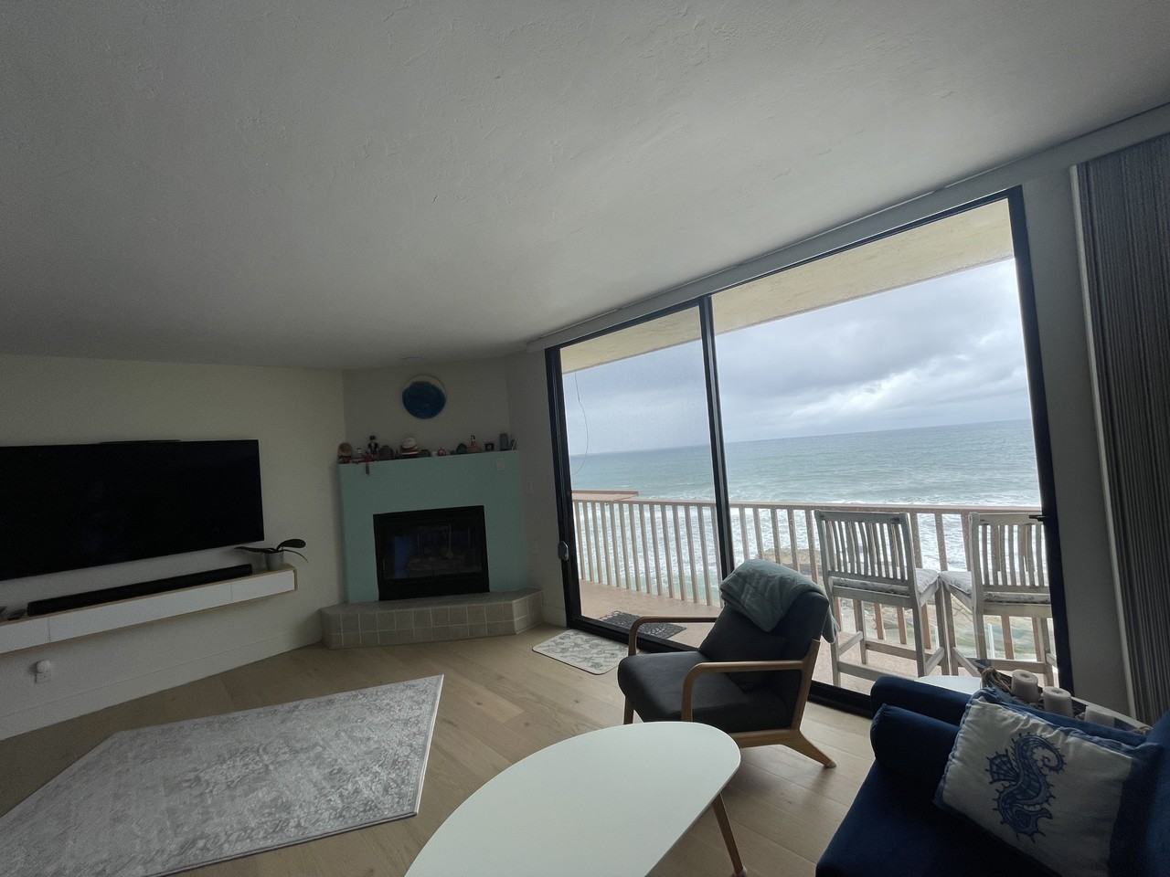 5015 Santa Cruz Ave #303 - Photo 2 of 25